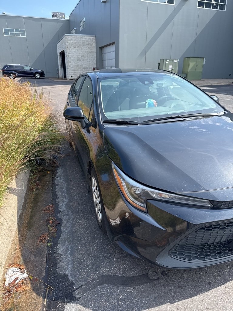 2022 Toyota Corolla LE photo 5