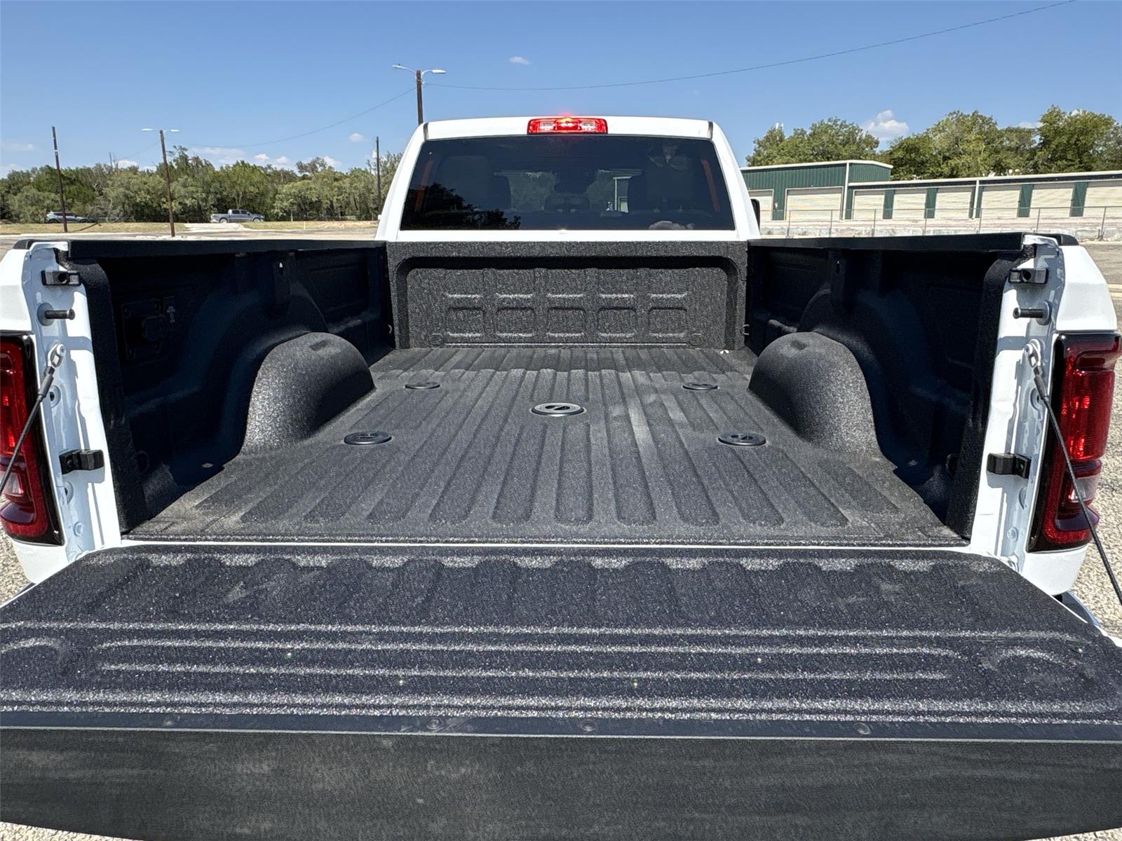 2026 Ram 3500 Tradesman photo 27