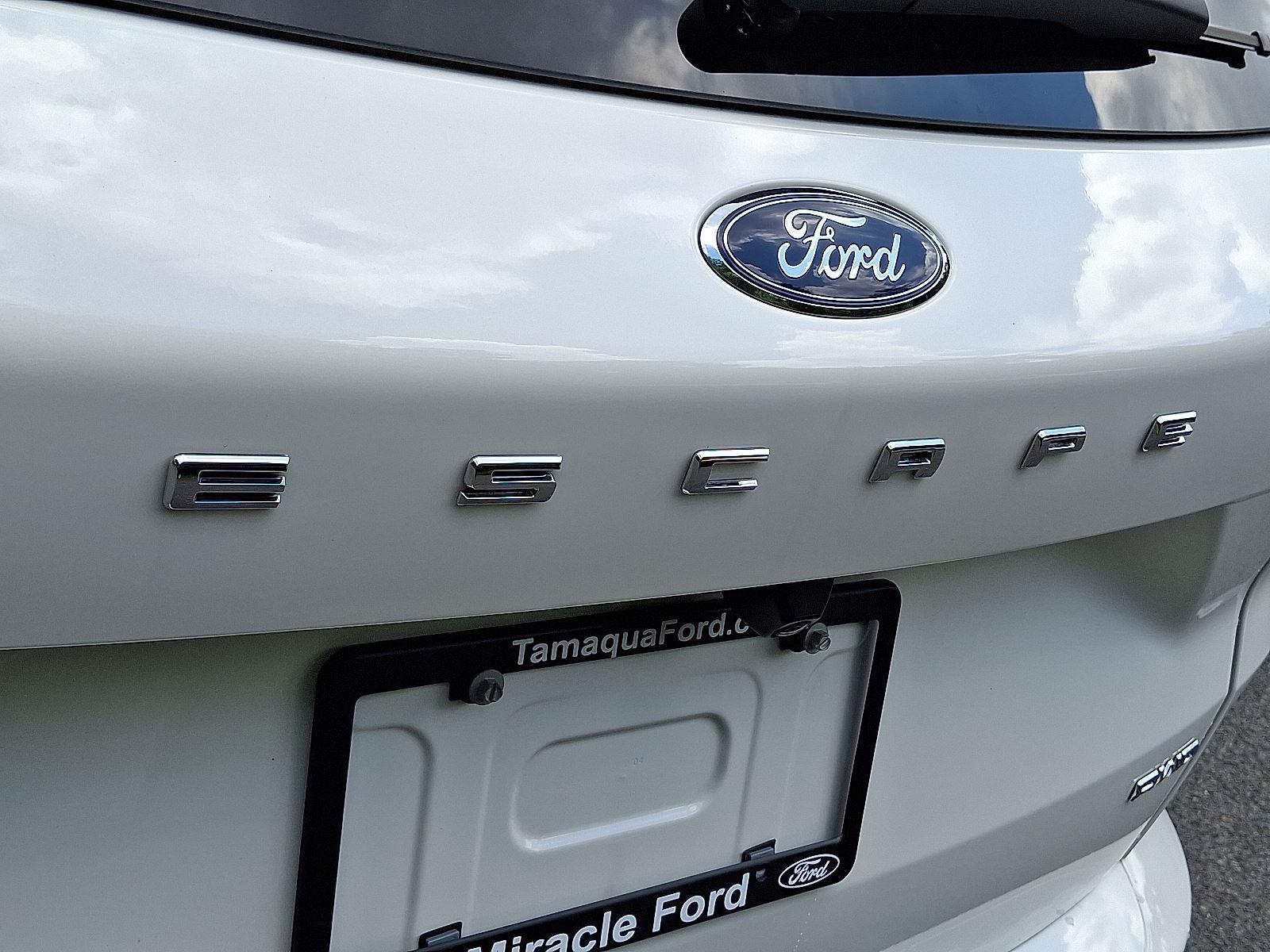 2024 Ford Escape ST-Line Elite photo 27