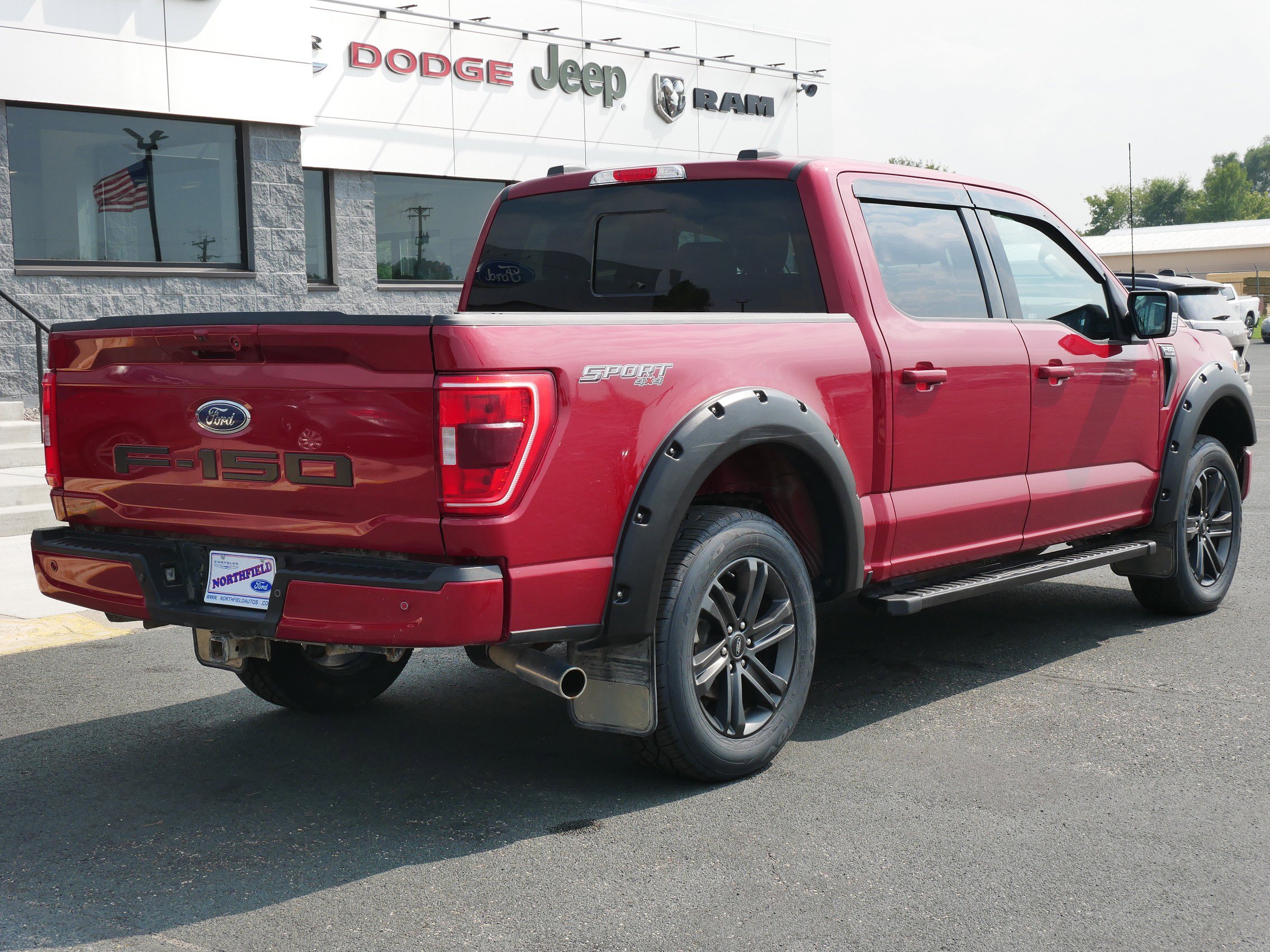 2021 Ford F-150 XLT photo 8