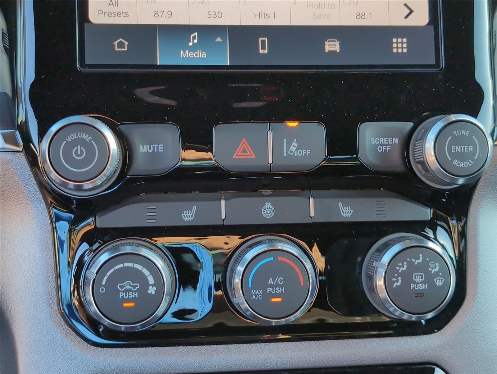 2026 Ram 1500 Big Horn photo 15