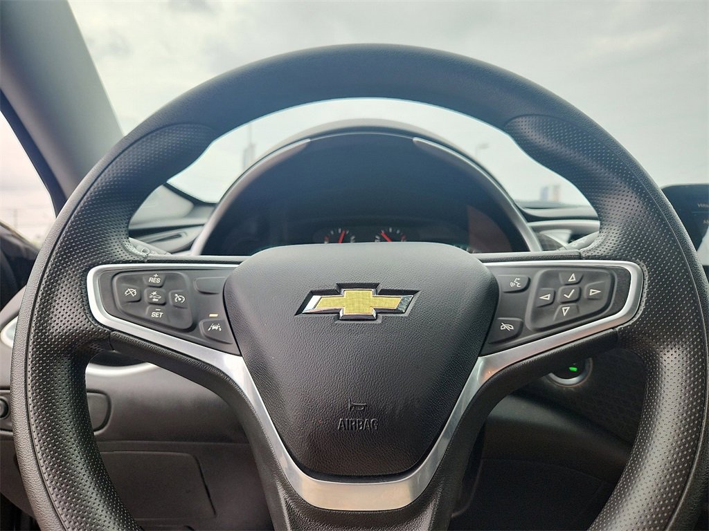 2023 Chevrolet Malibu 1LT photo 15