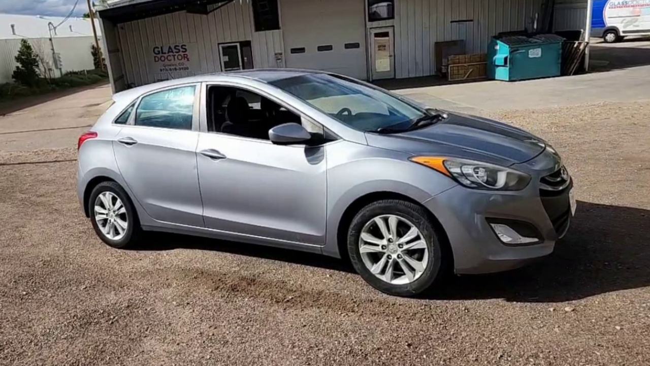 Used 2014 Gray Hyundai A/T image 1