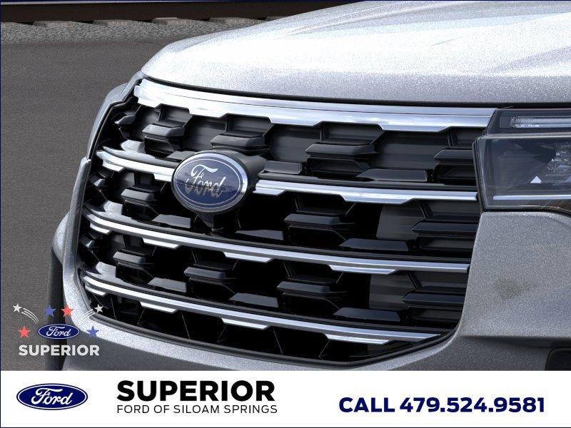 2025 Ford Explorer photo 13