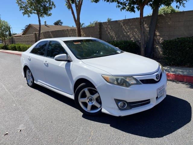 2012 Toyota Camry SE