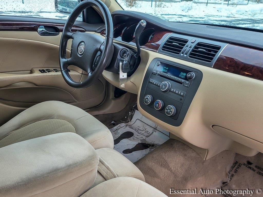 2010 BUICK LUCERNE - Image 12