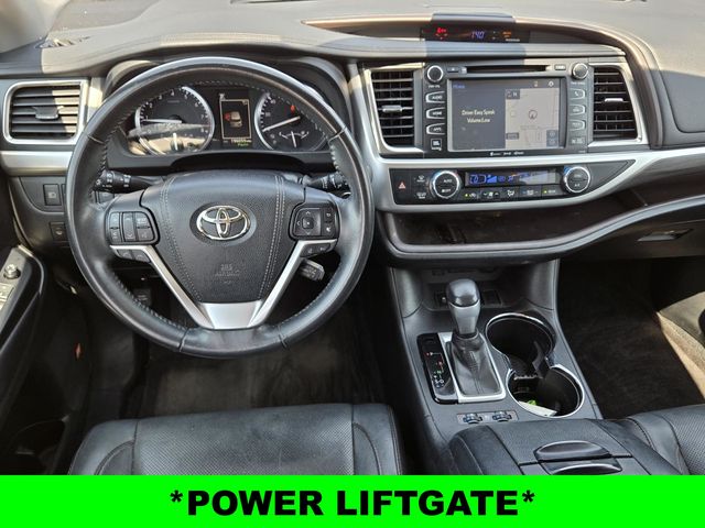 2017 Toyota Highlander Limited photo 5