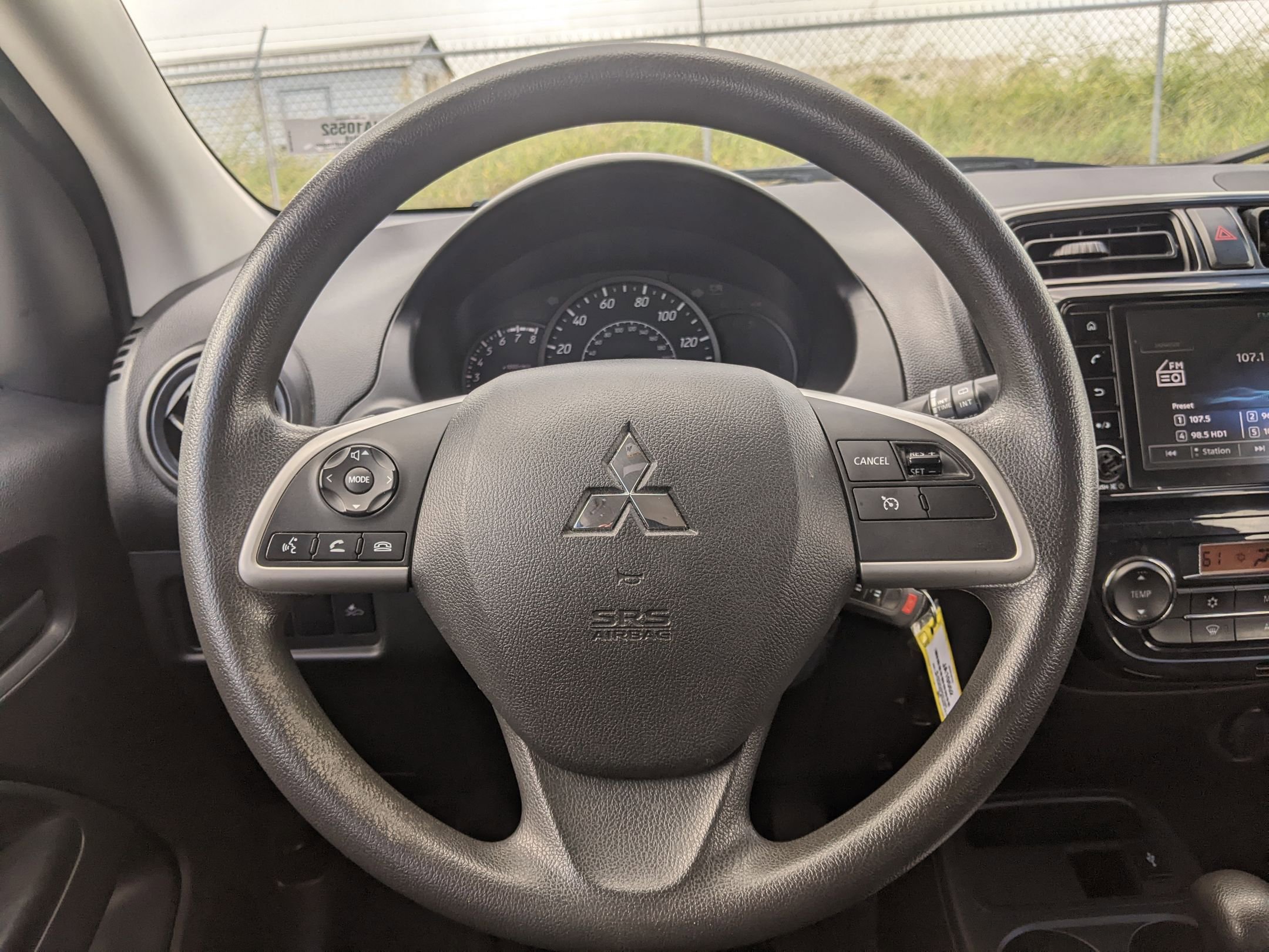 2021 Mitsubishi Mirage ES photo 11