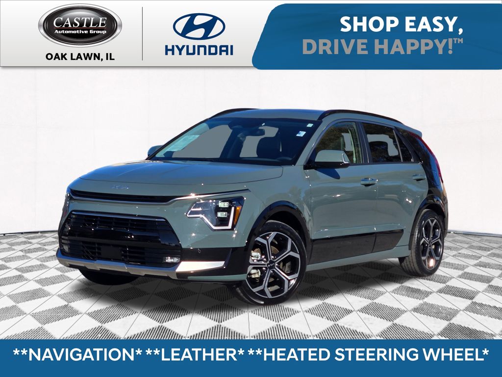 2023 Kia Niro SX Touring's photo