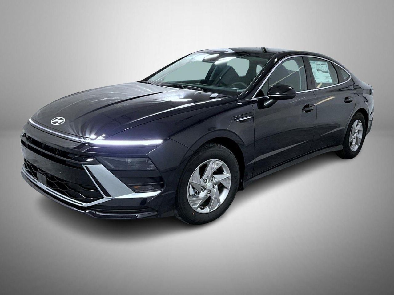 2026 Hyundai Sonata SE's photo