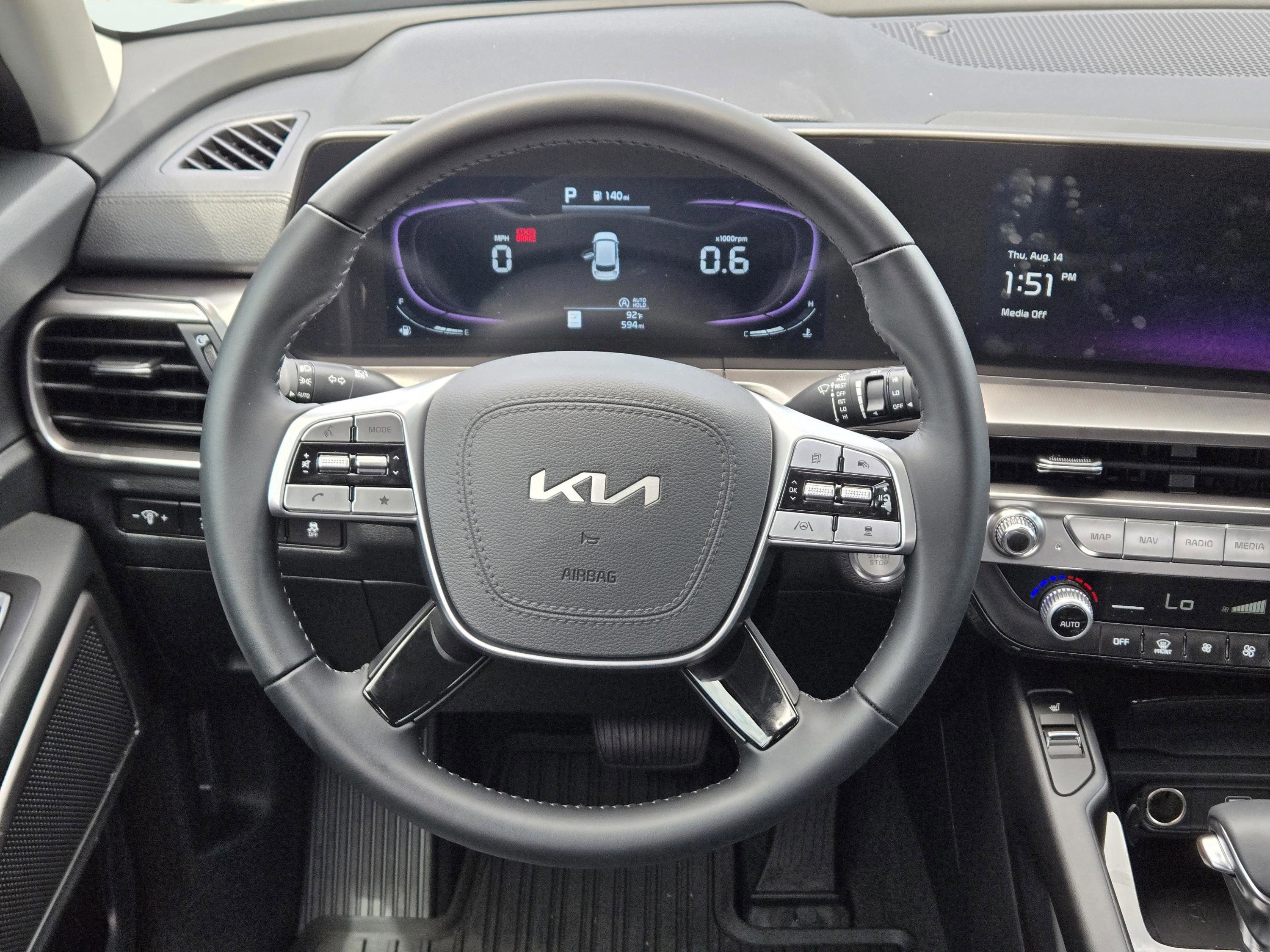 2025 Kia Telluride S photo 24