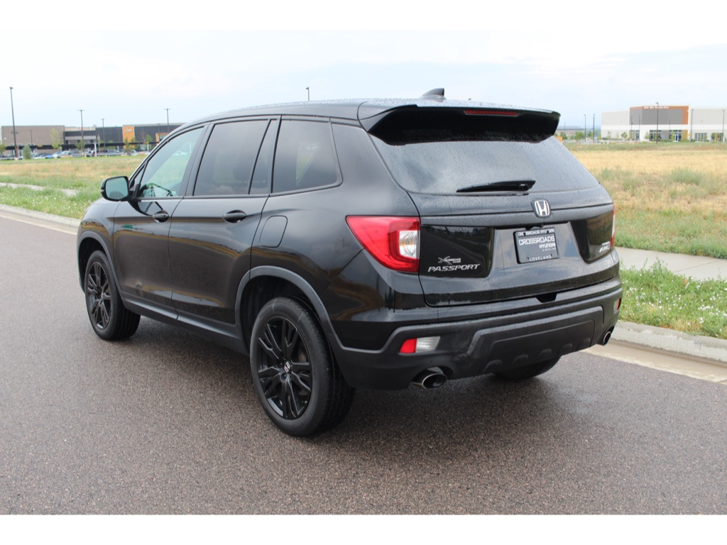 2021 Honda Passport Sport photo 3