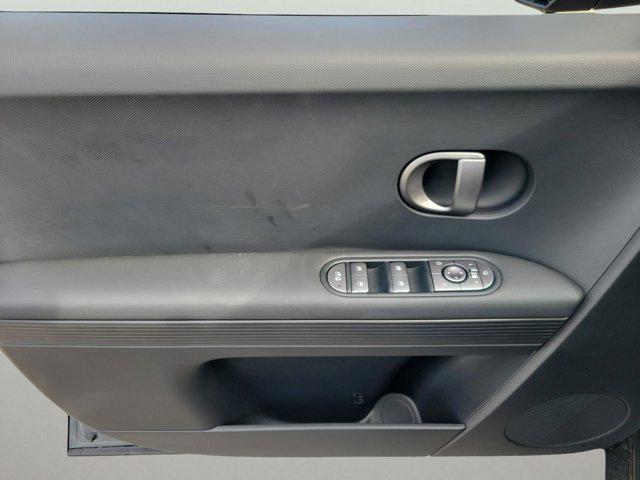2025 Hyundai Ioniq 5 SEL photo 11
