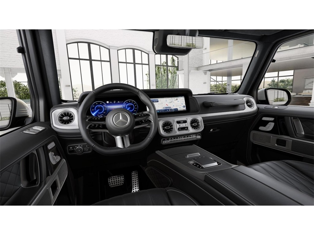 2025 Mercedes Benz G photo 3