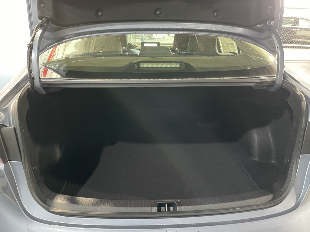 2024 Toyota Corolla Hybrid LE photo 17
