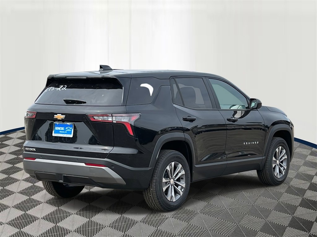 2026 Chevrolet Equinox LT photo 4