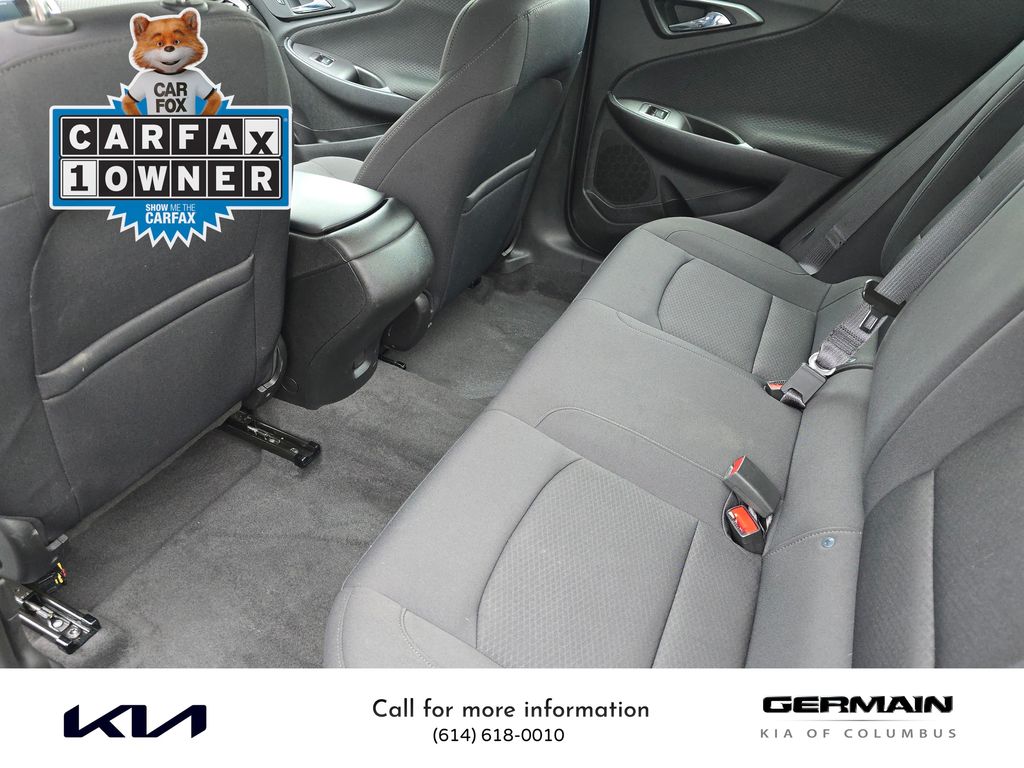 2020 Chevrolet Malibu LS photo 16