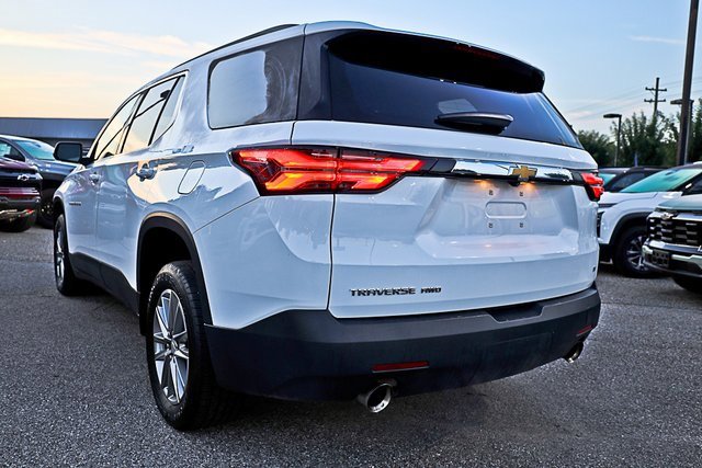 2023 Chevrolet Traverse Cloth photo 9