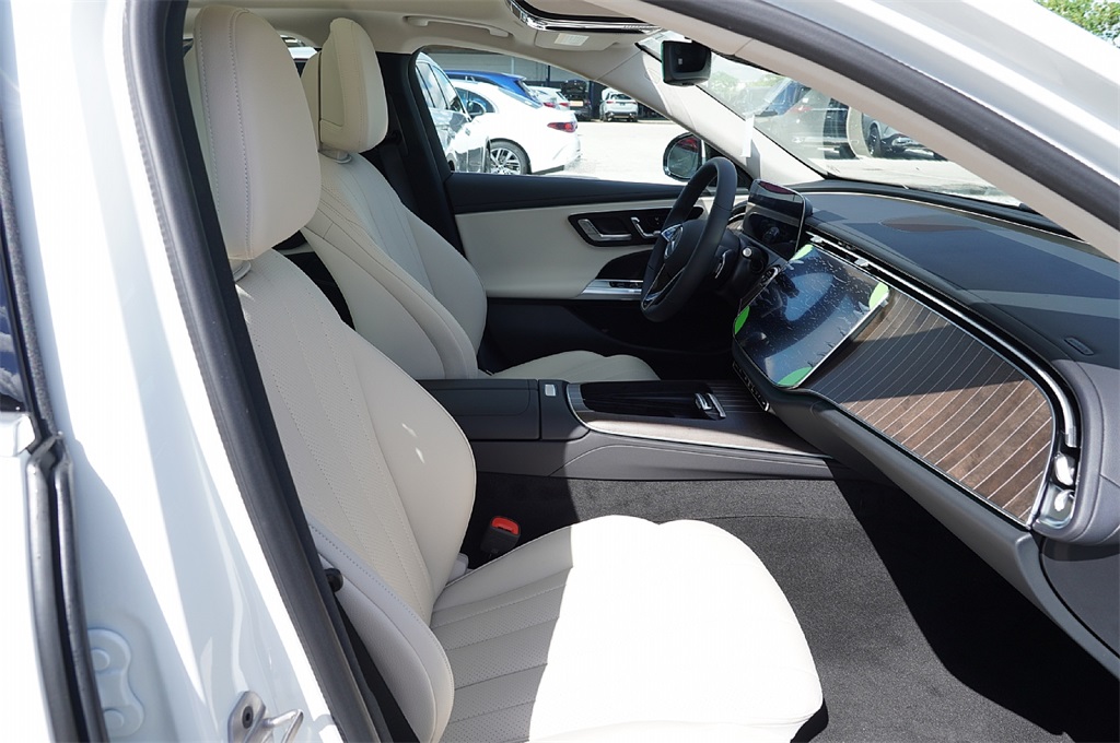 2026 Mercedes Benz E 350 photo 12