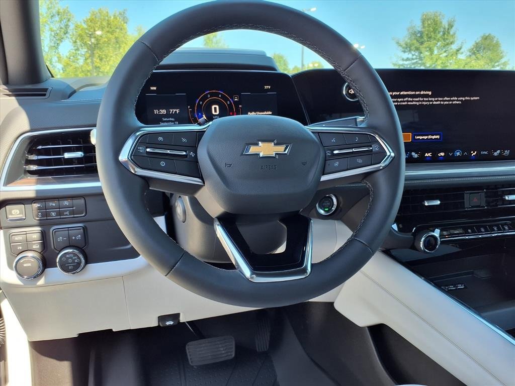 2025 Chevrolet Tahoe Premier photo 2