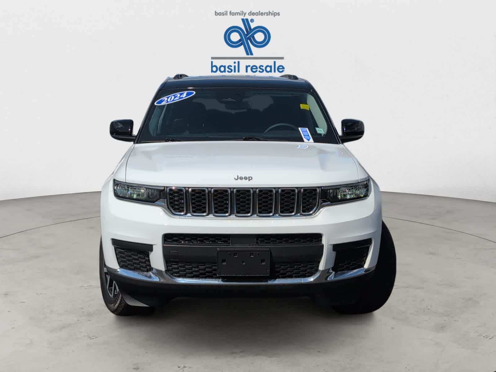 2024 Jeep Grand Cherokee Laredo photo 7