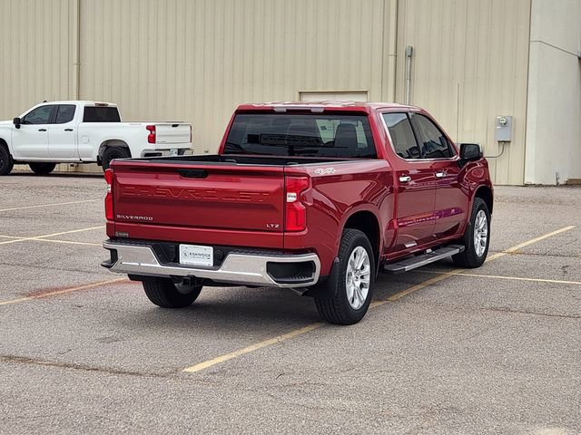 2025 Chevrolet Silverado 1500 LTZ photo 3