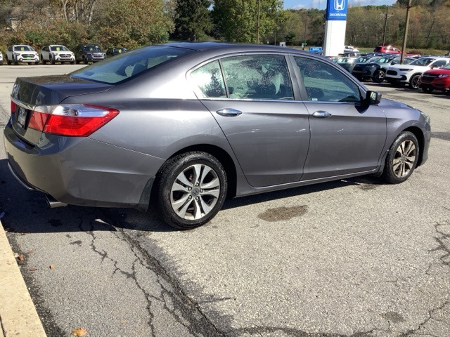 2013 Honda Accord LX photo 4