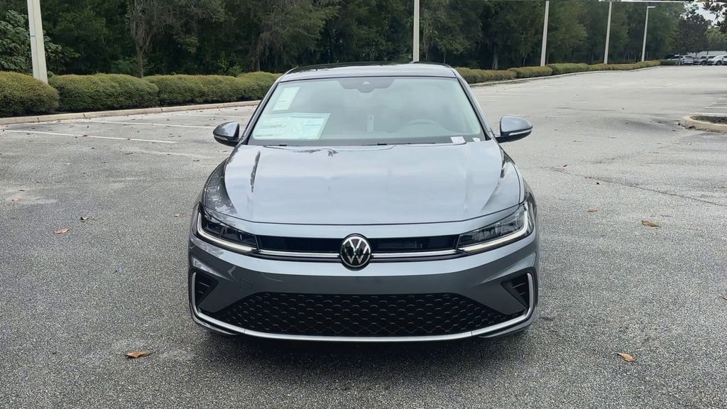 2026 Volkswagen Jetta 1.5T SEL photo 2