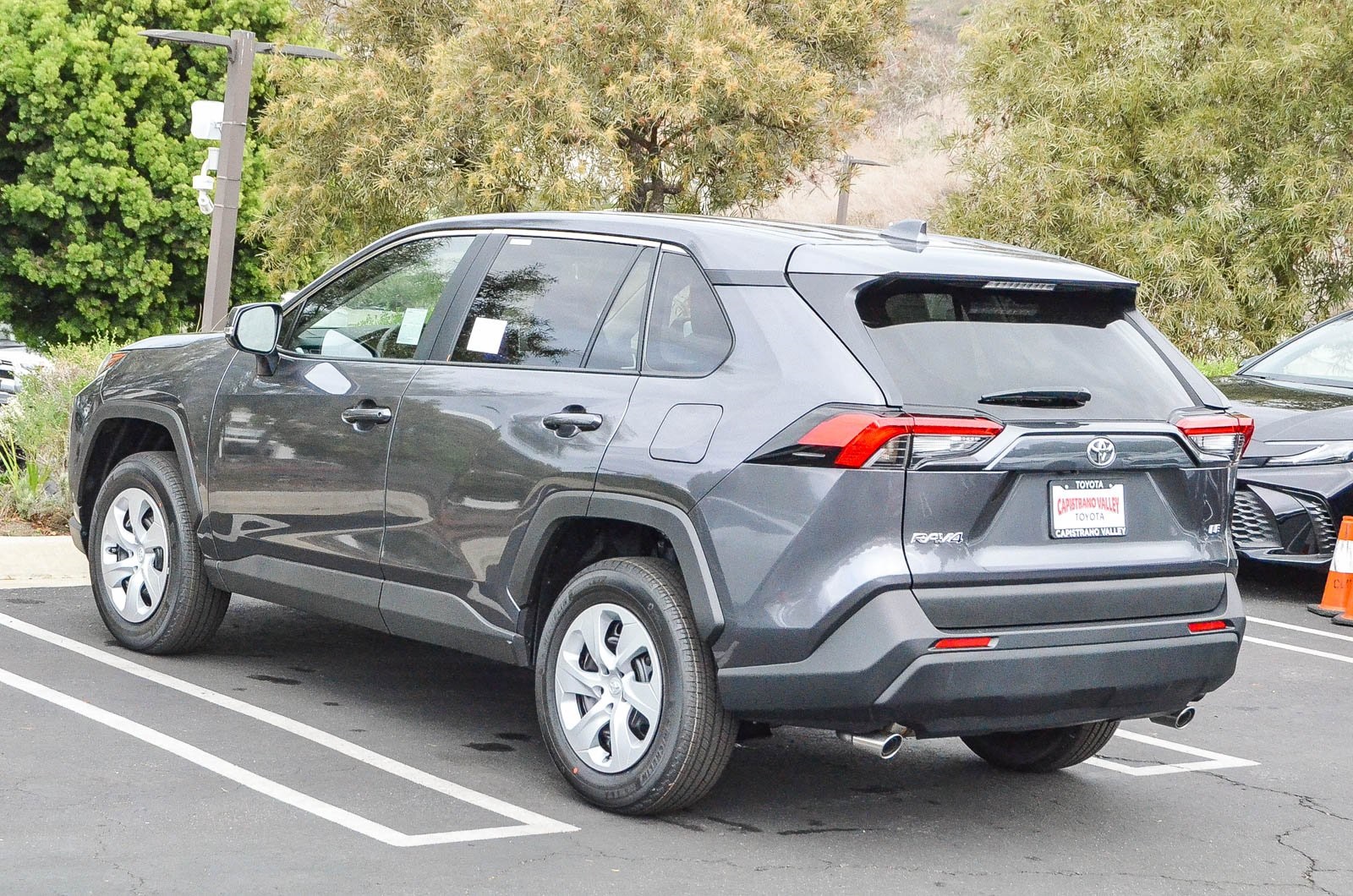 2025 Toyota RAV4 LE photo 2