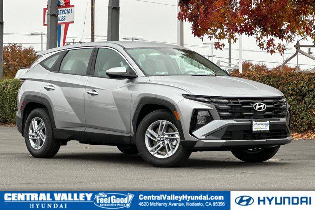 2026 Hyundai Tucson SE's photo