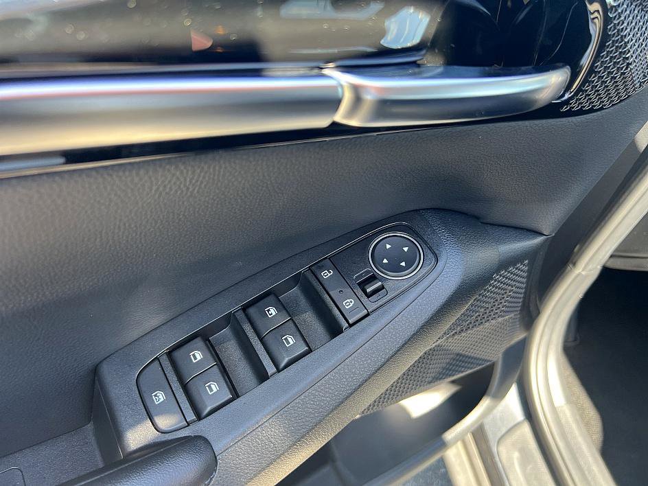 2021 Kia Seltos S photo 18