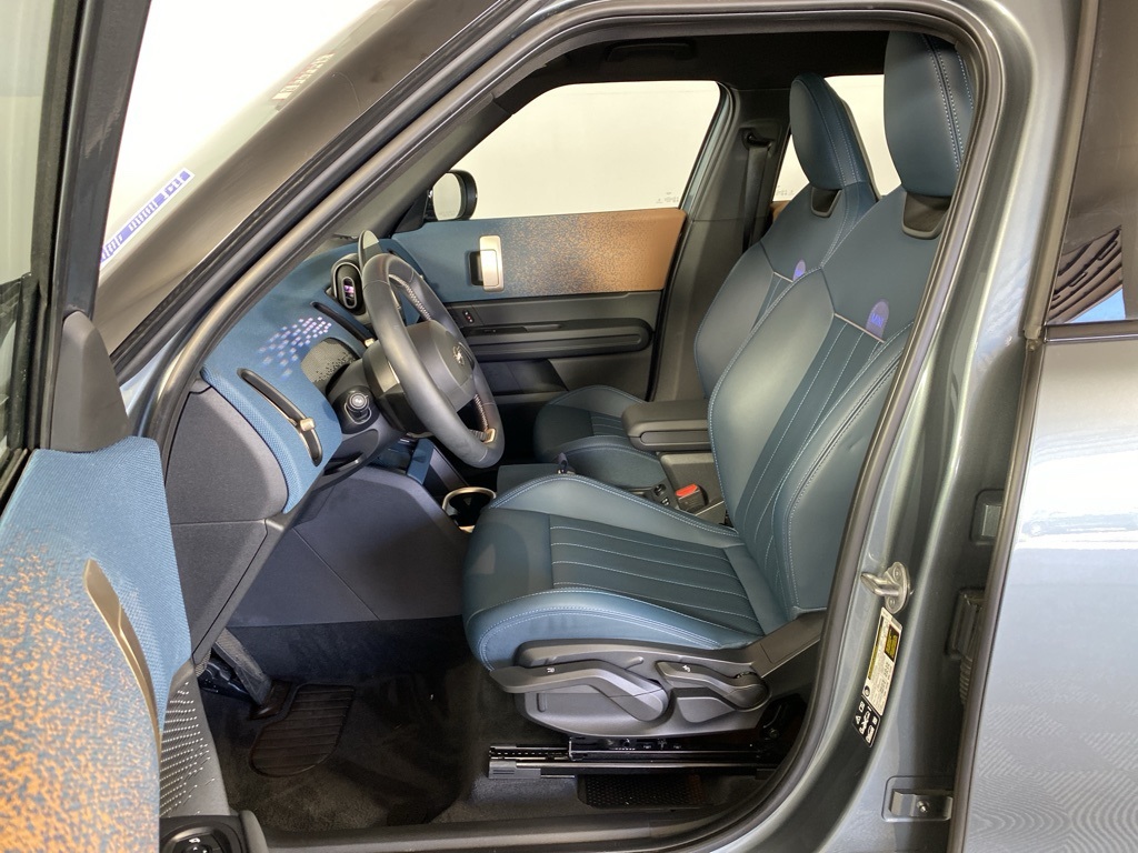 2025 Mini Cooper S ALL4 photo 7