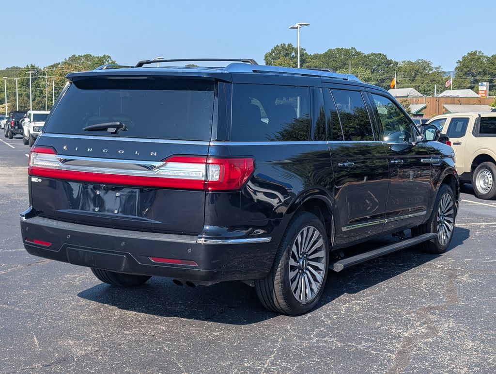 2021 Lincoln Navigator L Reserve photo 4