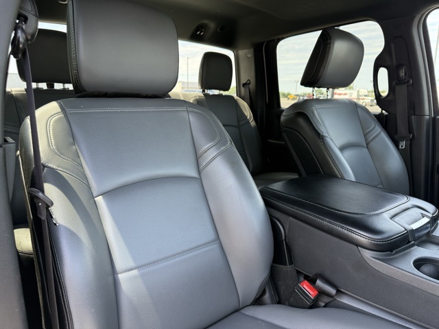 2023 Ram 3500 Tradesman photo 11
