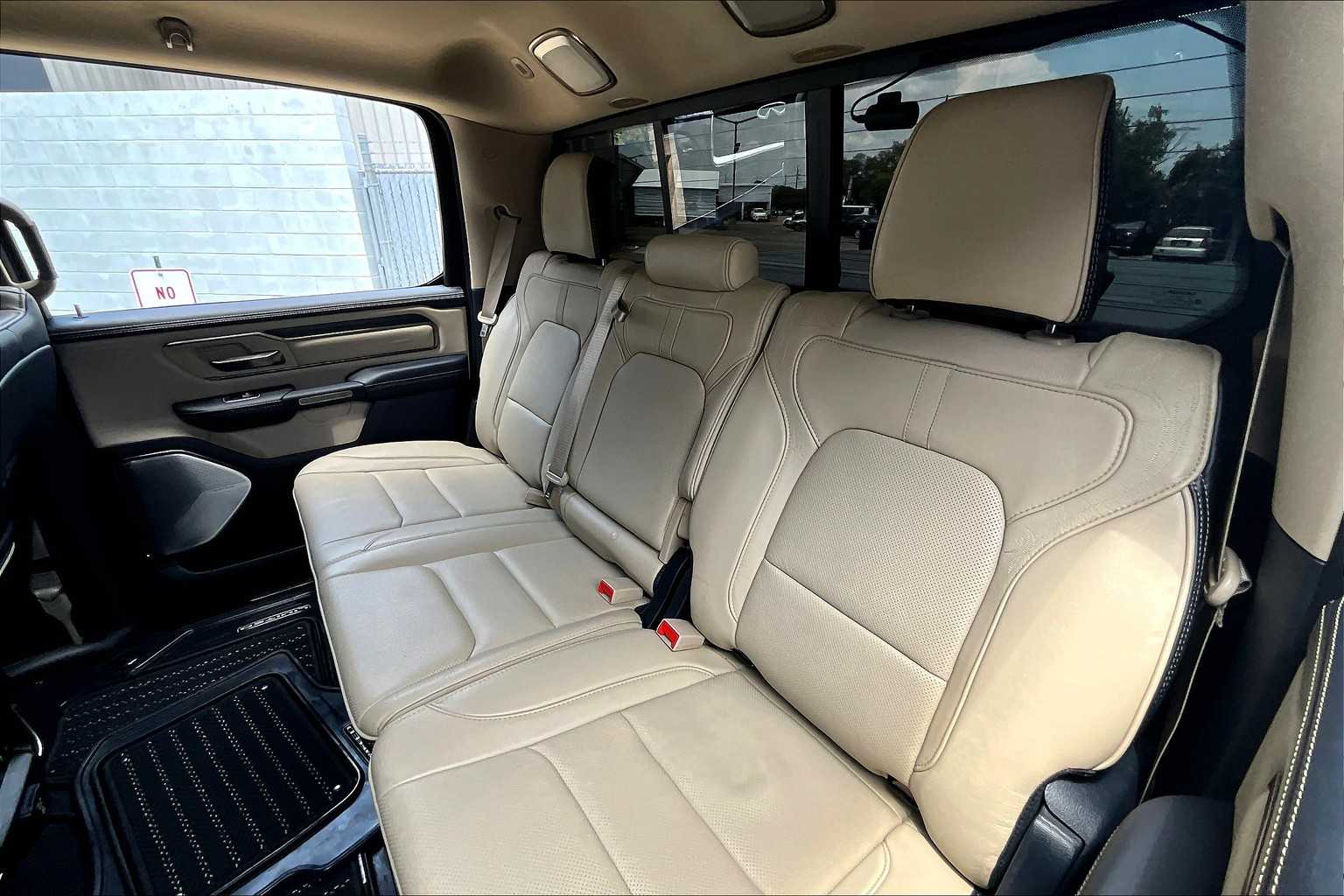 2020 Ram 1500 Limited photo 17