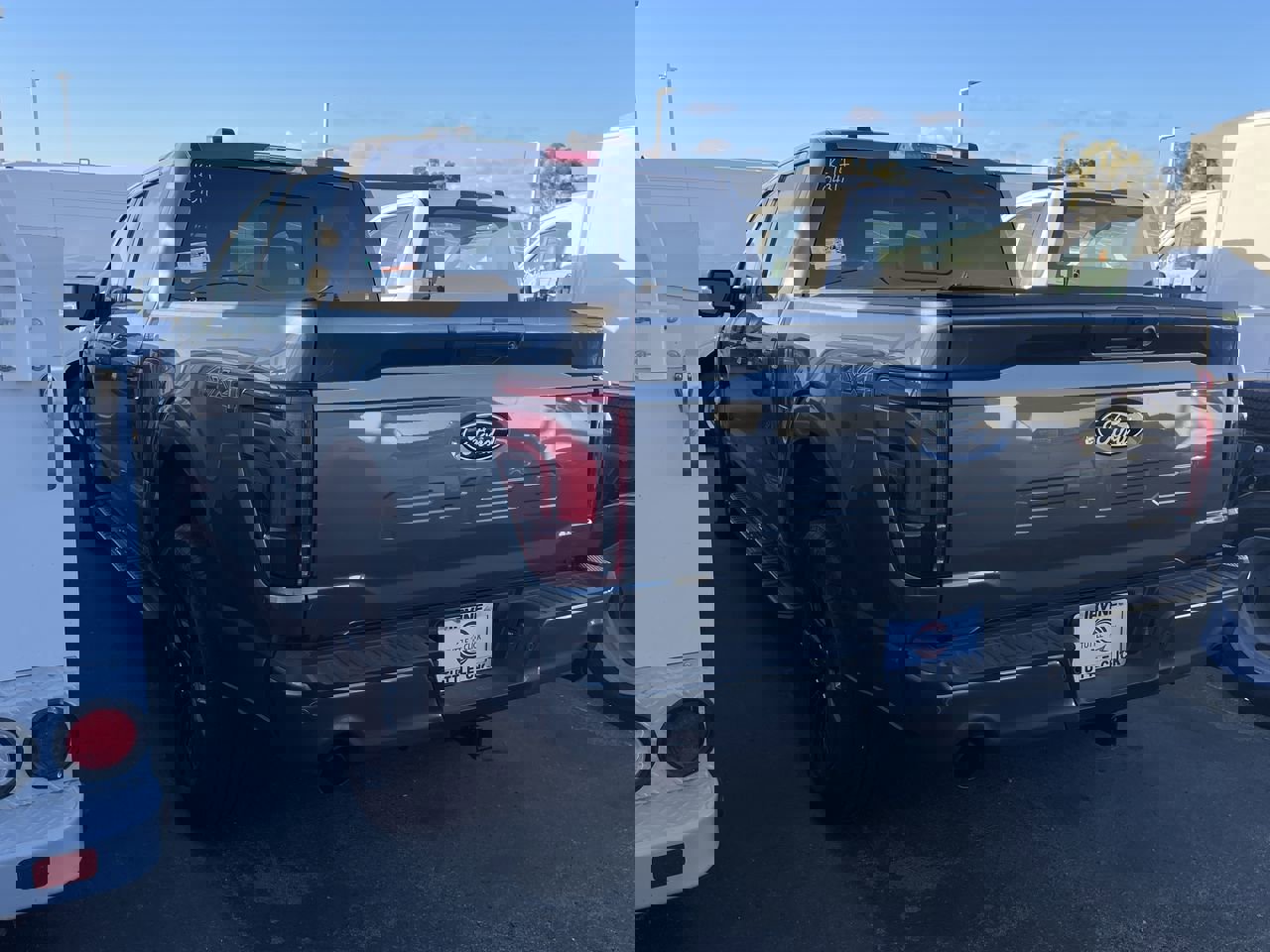 2025 Ford F-150 Lariat photo 4