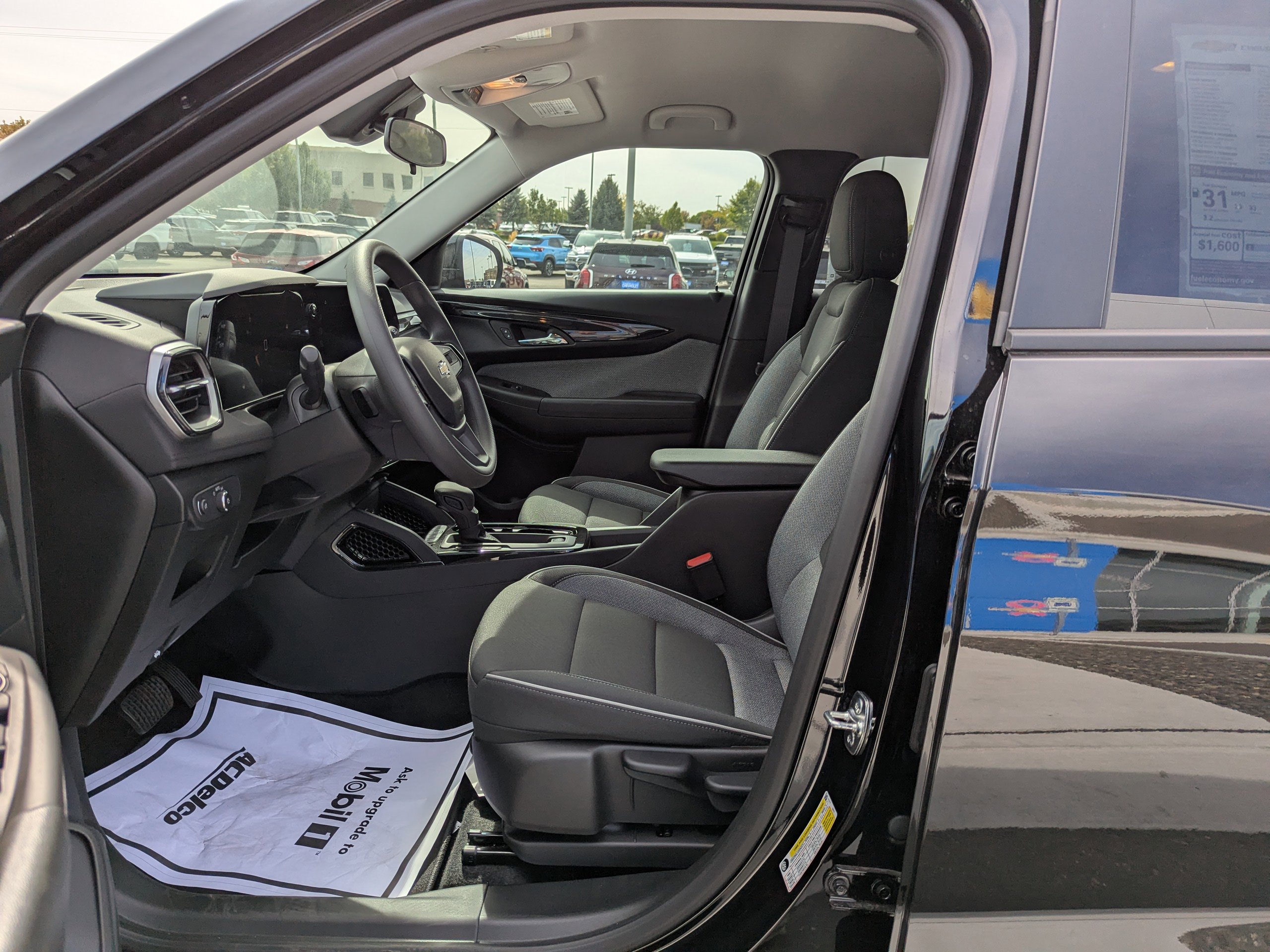 2026 Chevrolet Trailblazer LT photo 9