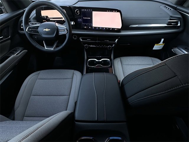 2026 Chevrolet Traverse photo 7
