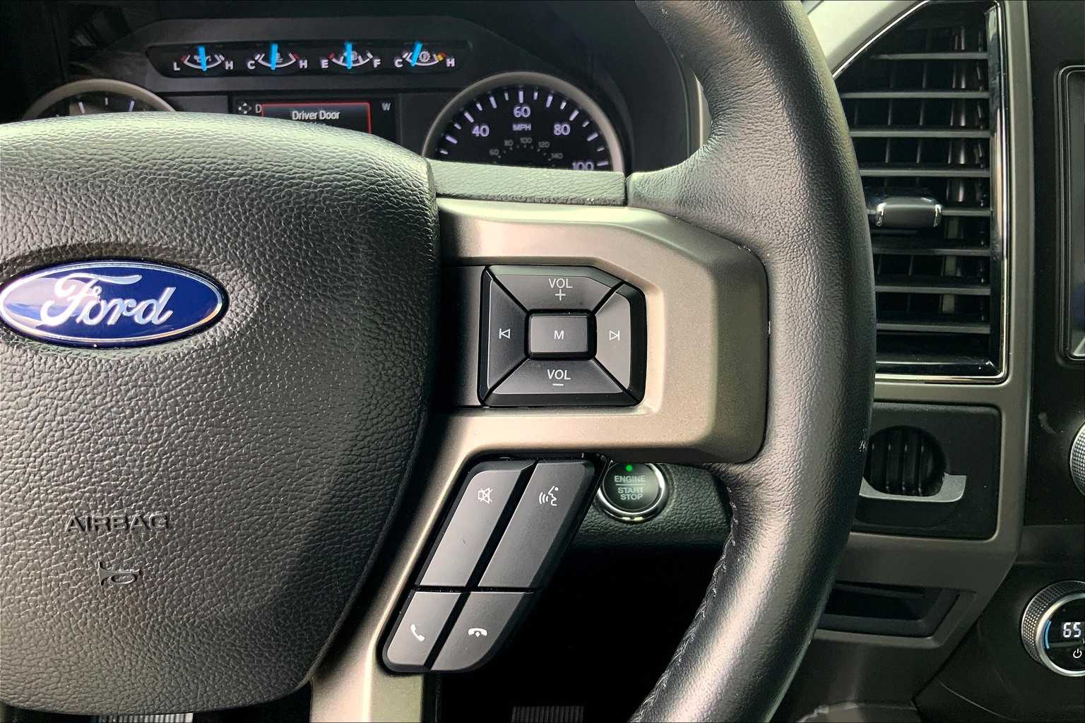 2021 Ford Expedition XLT photo 26