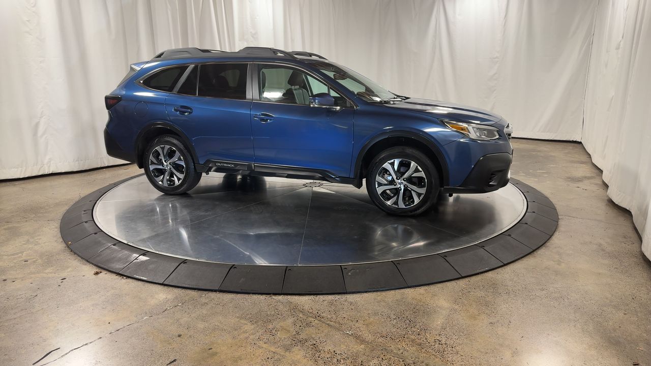 2022 Subaru Outback Limited photo 3