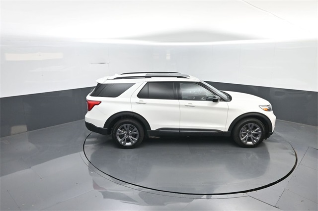2022 Ford Explorer XLT photo 24