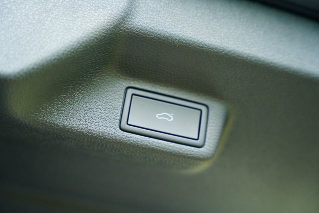 2025 Volkswagen ID. Buzz Pro S photo 29