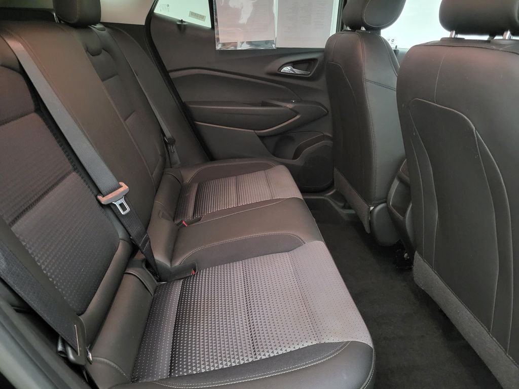 2024 Chevrolet Trax LT photo 33