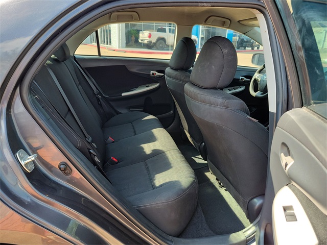 2013 Toyota Corolla S photo 13