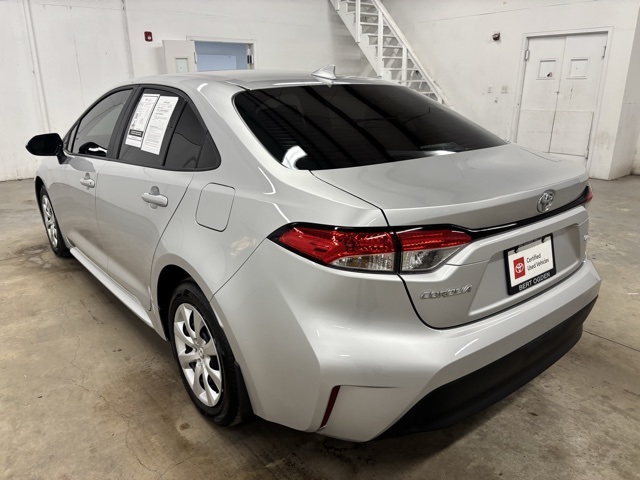 2025 Toyota Corolla LE photo 4