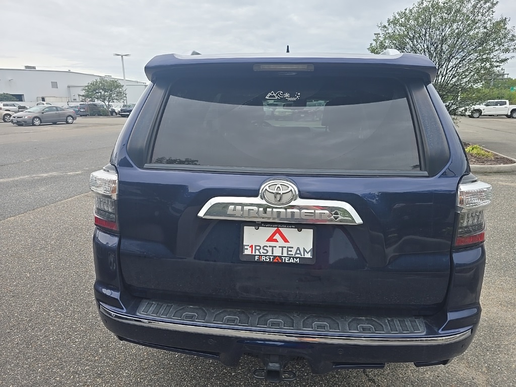 2020 Toyota 4Runner Limited photo 6