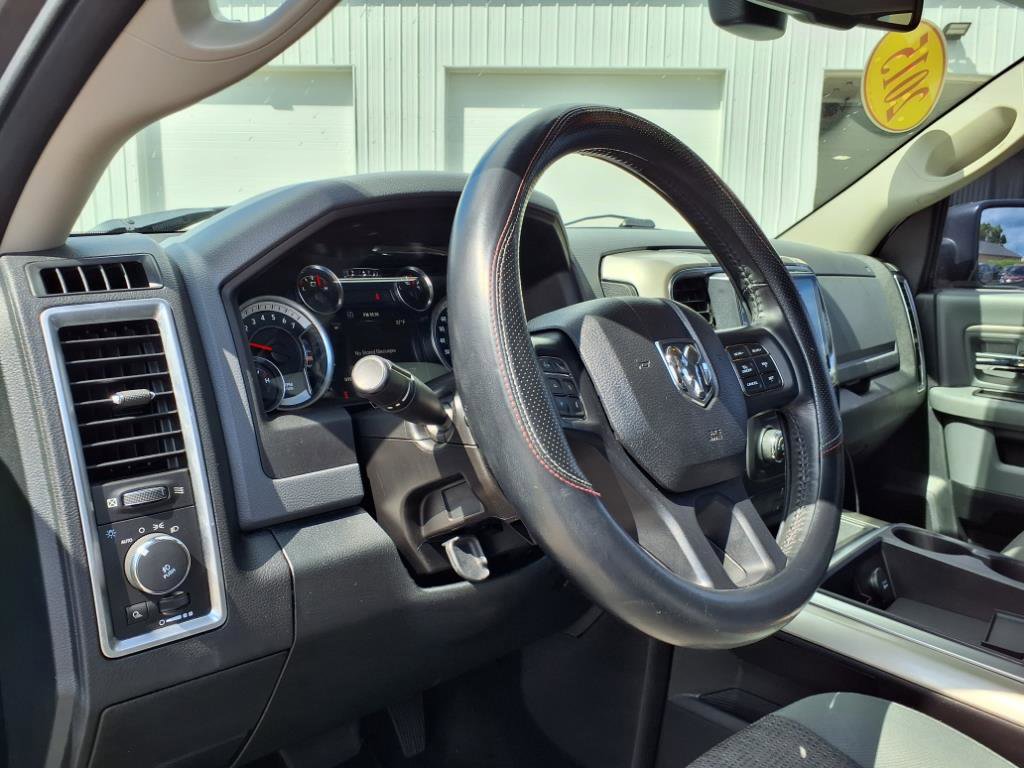2015 Ram 1500 Big Horn photo 19