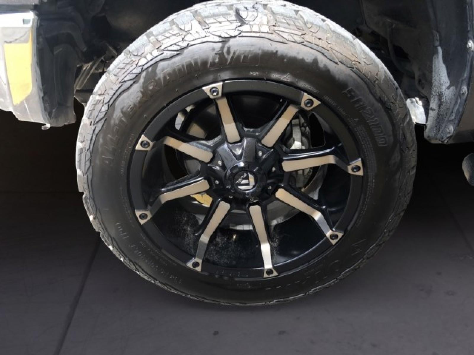 2019 Toyota Tundra SR5 CrewMax photo 12
