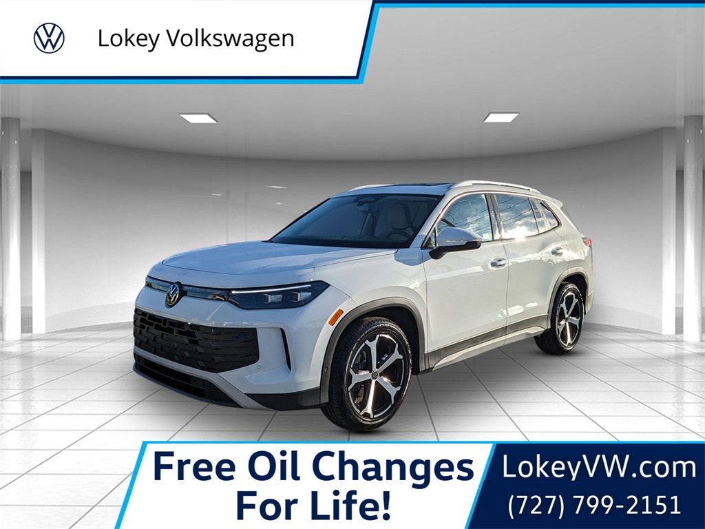 2026 Volkswagen Tiguan SE's photo