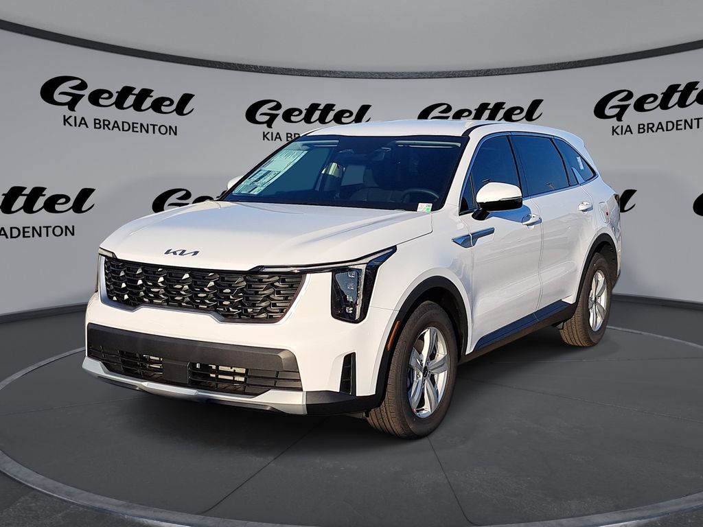 2026 Kia Sorento LX's photo